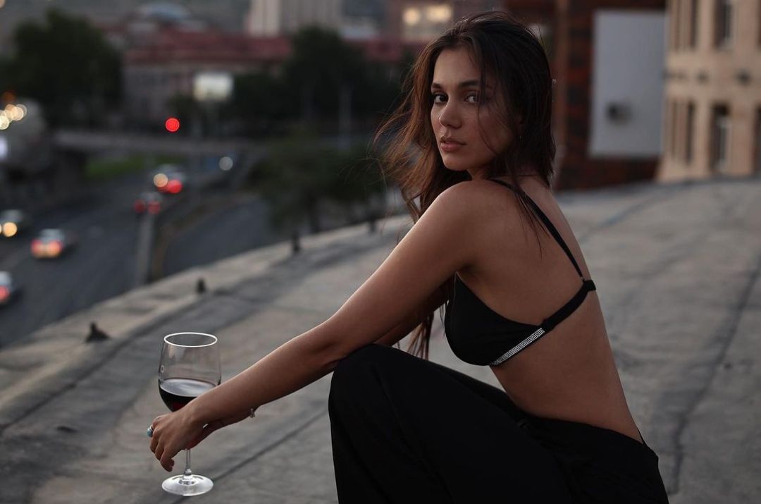 Armenian woman for marriage