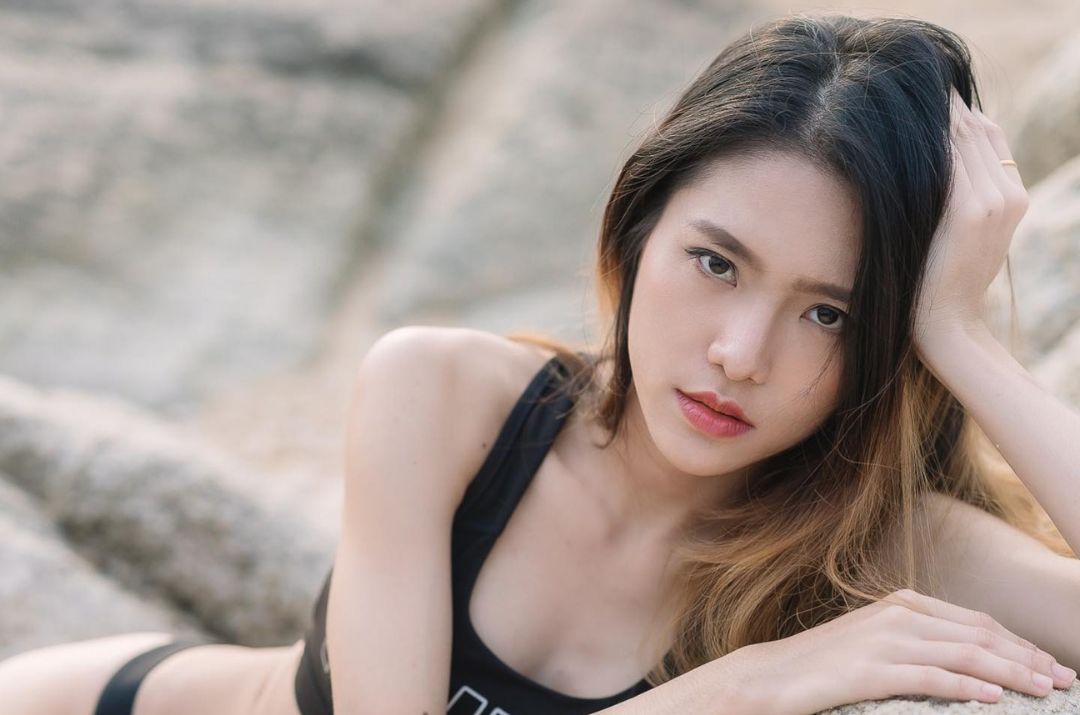 Single Thai girl