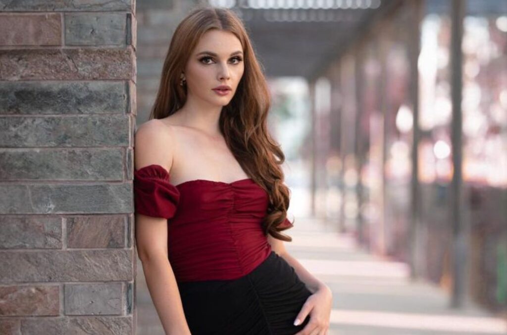 Beautiful Irish single woman 