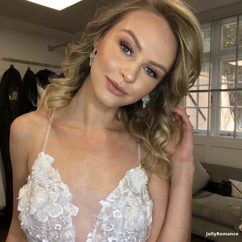 Olga Profile image 1
