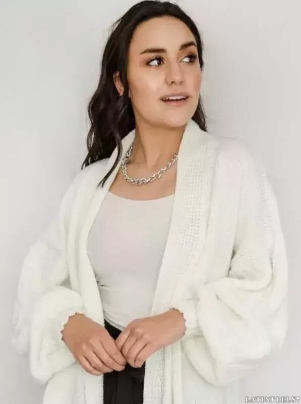 Maria Profile image 3