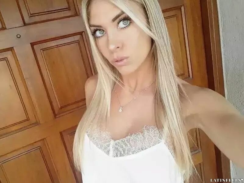 Brenda Profile image 3