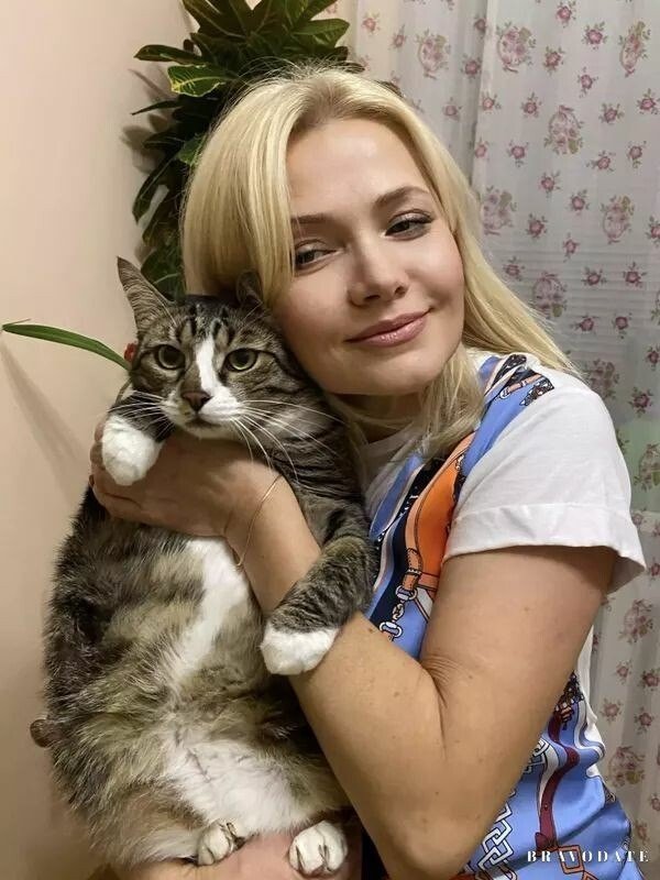 Oksana Profile image 5