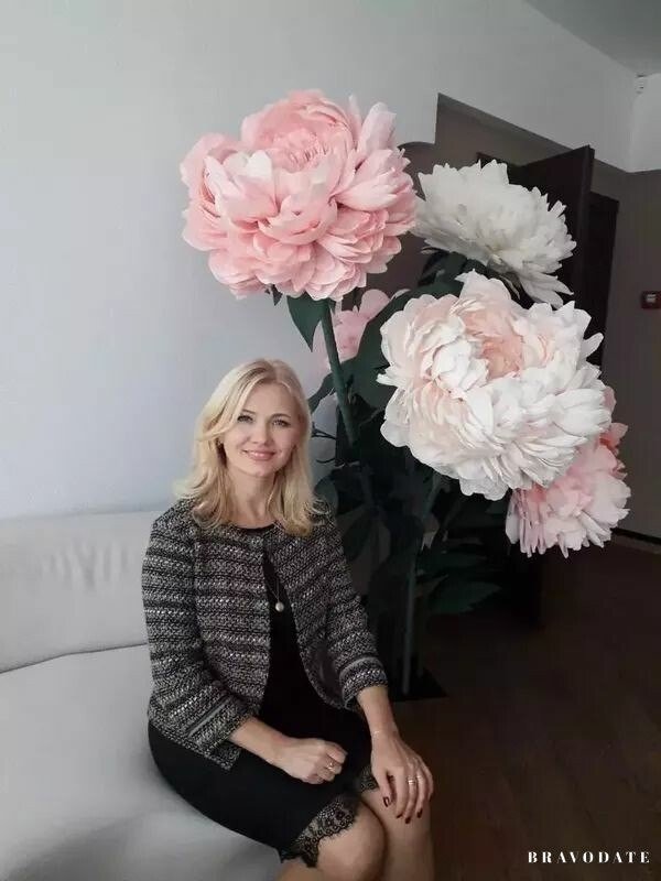 Oksana Profile image 2