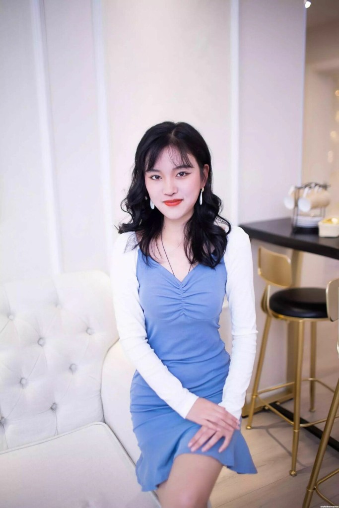 Mengyao Profile image 6