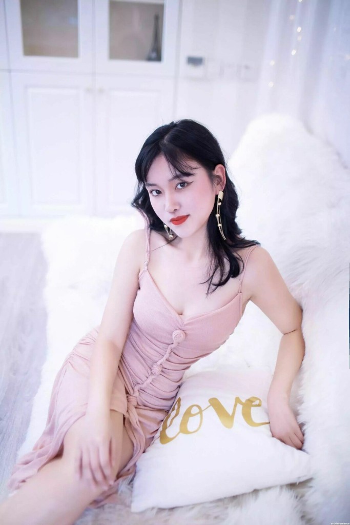 Mengyao Profile image 2