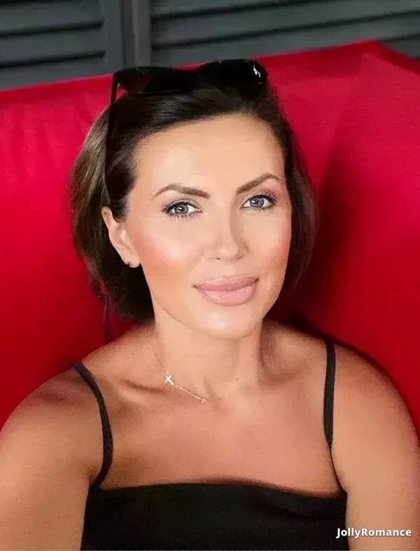 Irina Profile image 4