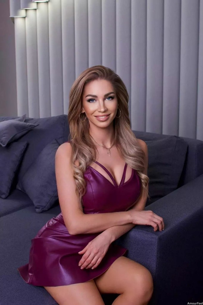 Viktoriia Profile image 1
