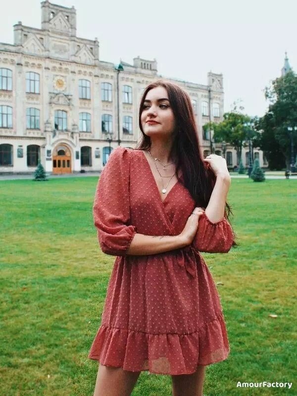 Yulia Profile image 2