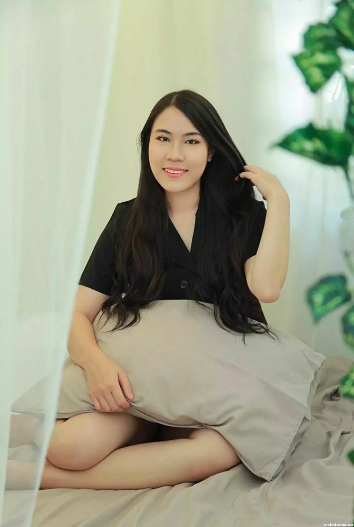 Thi Thu Trang Profile image 1