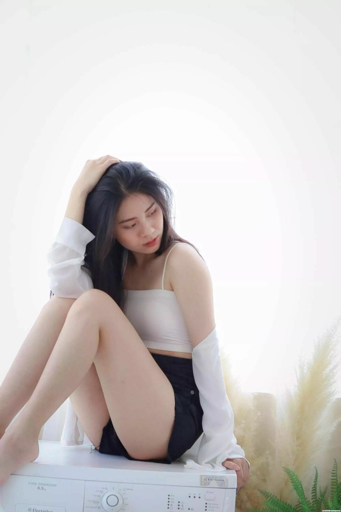 Doris Profile image 1
