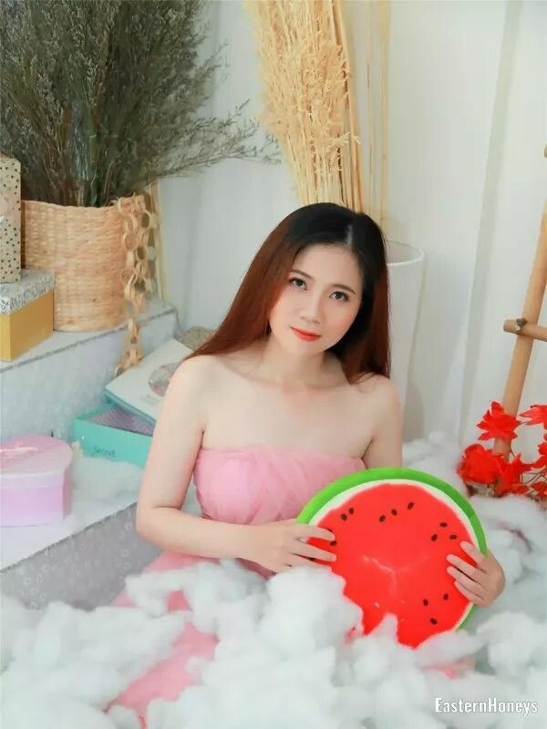 Anh Profile image 1
