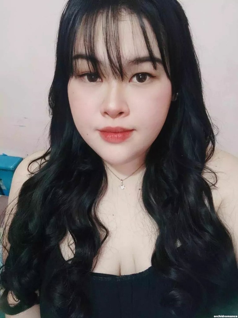 Beth Profile image 6
