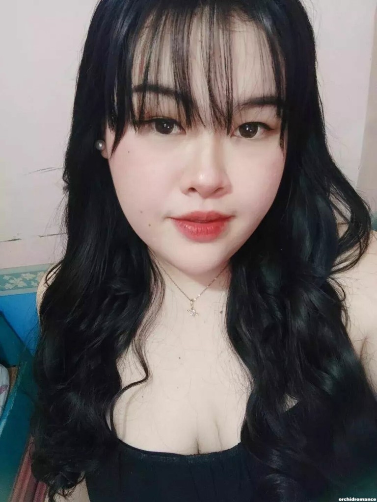 Beth Profile image 1