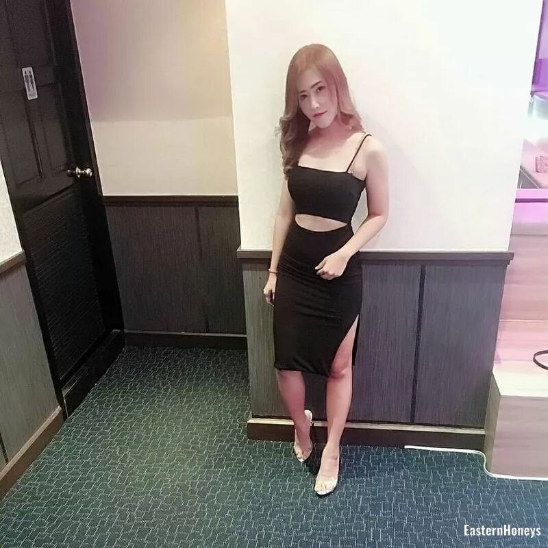 Tina Profile image 2