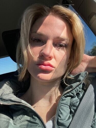 Ru Profile image 1
