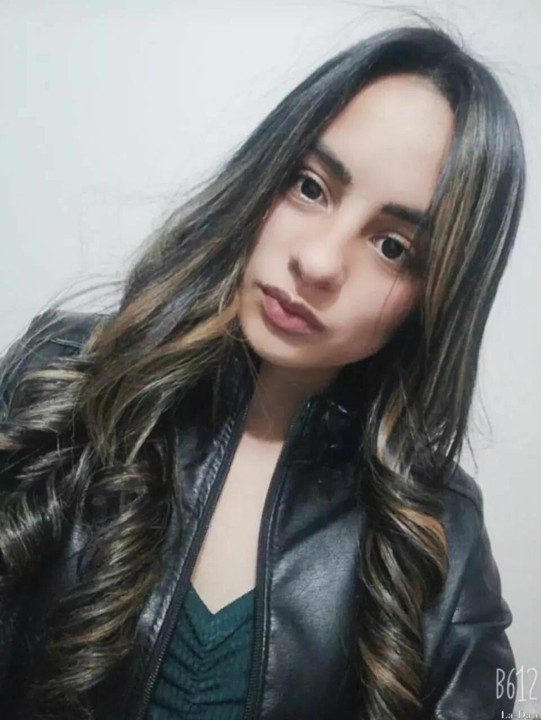 Juliet Profile image 6