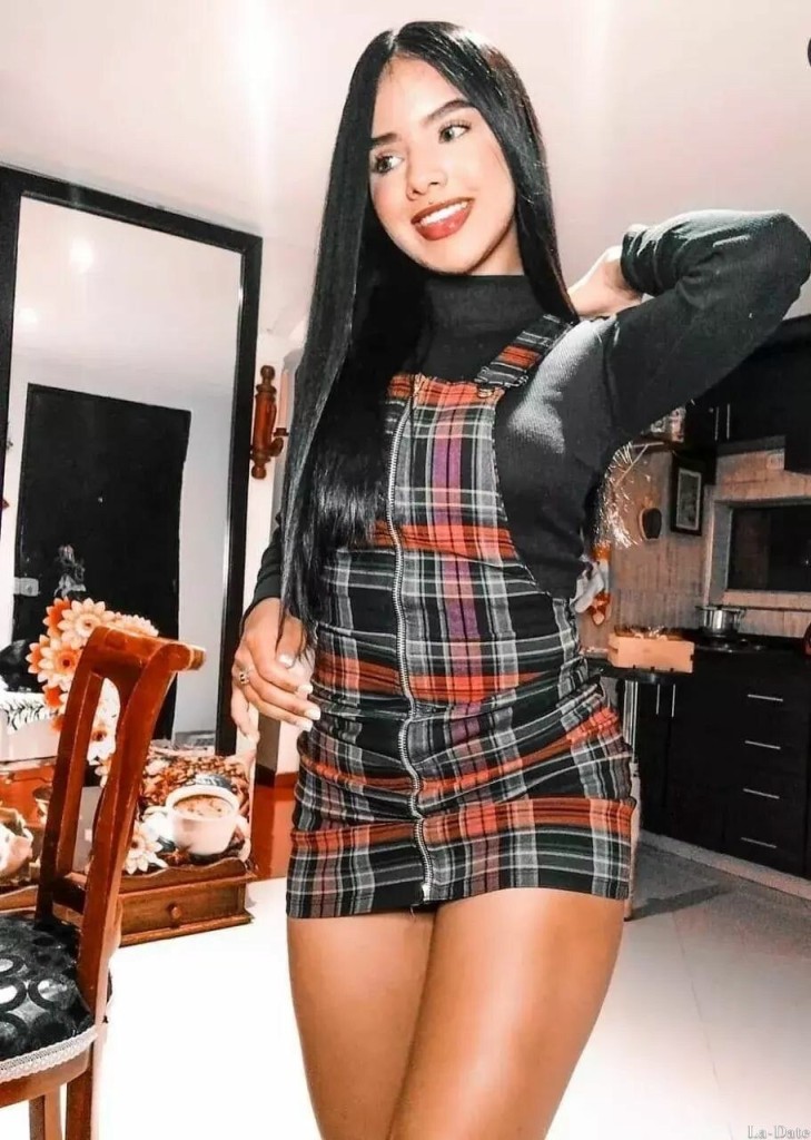 Daniela Profile image 3