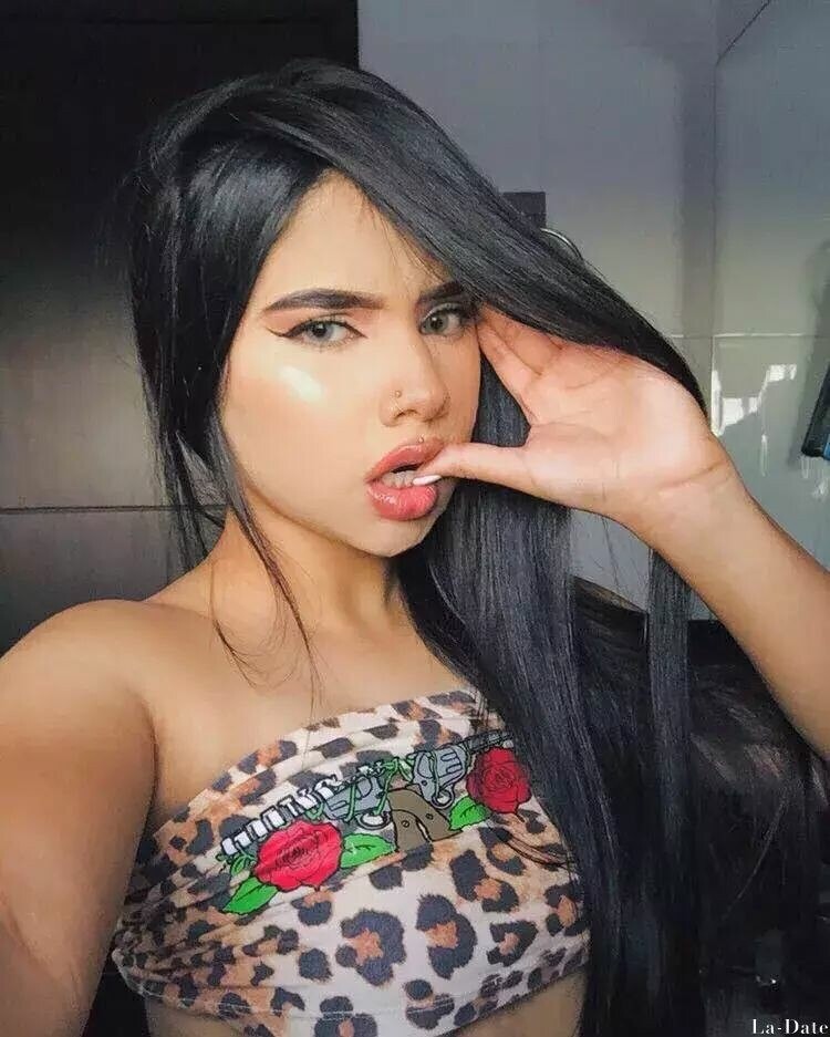 Daniela Profile image 1