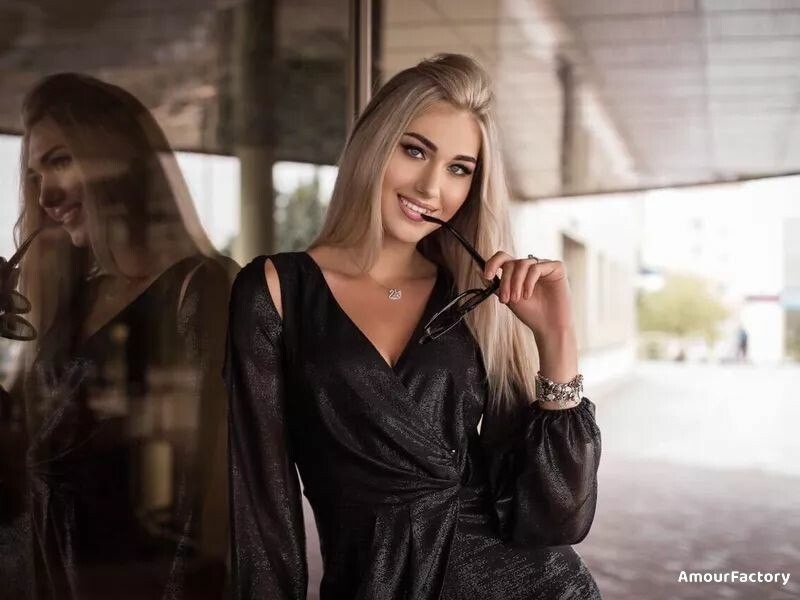 Ekaterina Profile image 1