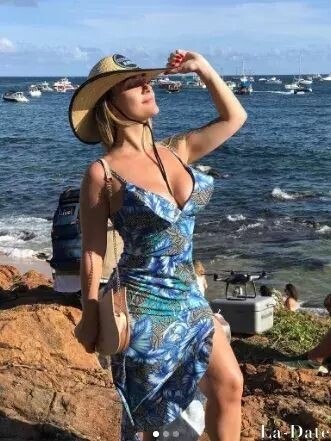 Leticia Profile image 2