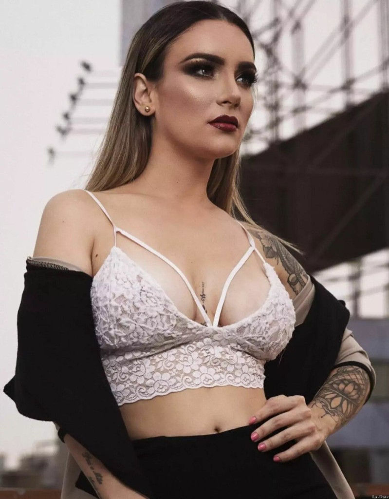 Leticia Profile image 3