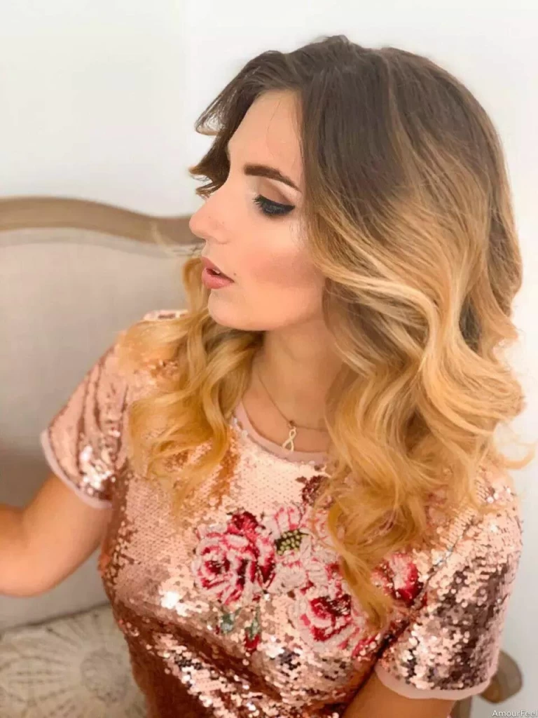 Nadine Profile image 2