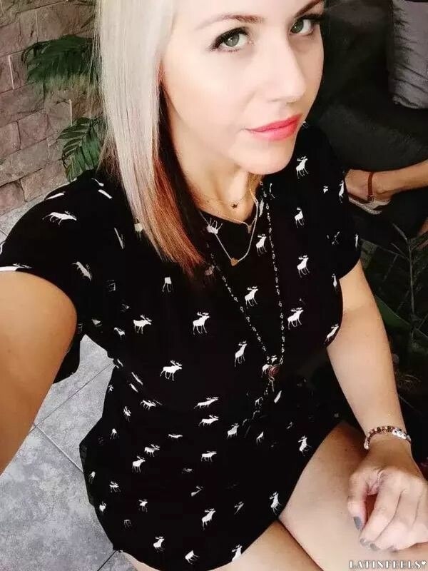 Rosamaria Profile image 5
