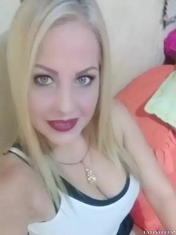 Jhesenia Alexandra Profile image 2
