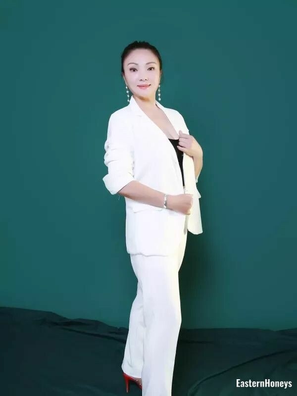 Jie Zhou Profile image 1