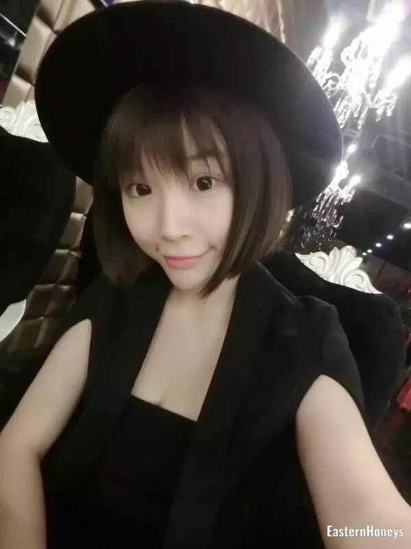 YaHui Profile image 2