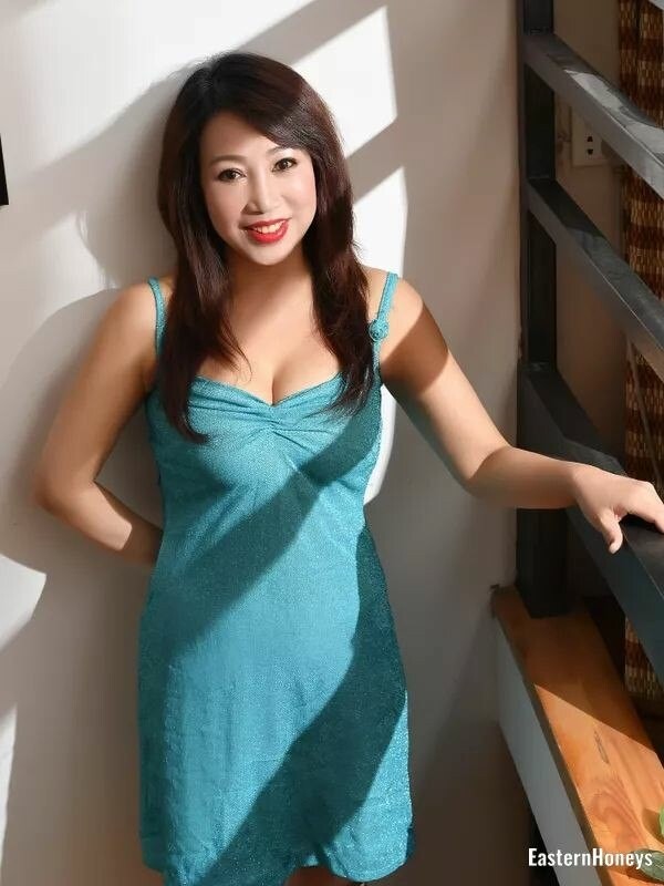 Li Ju Profile image 5