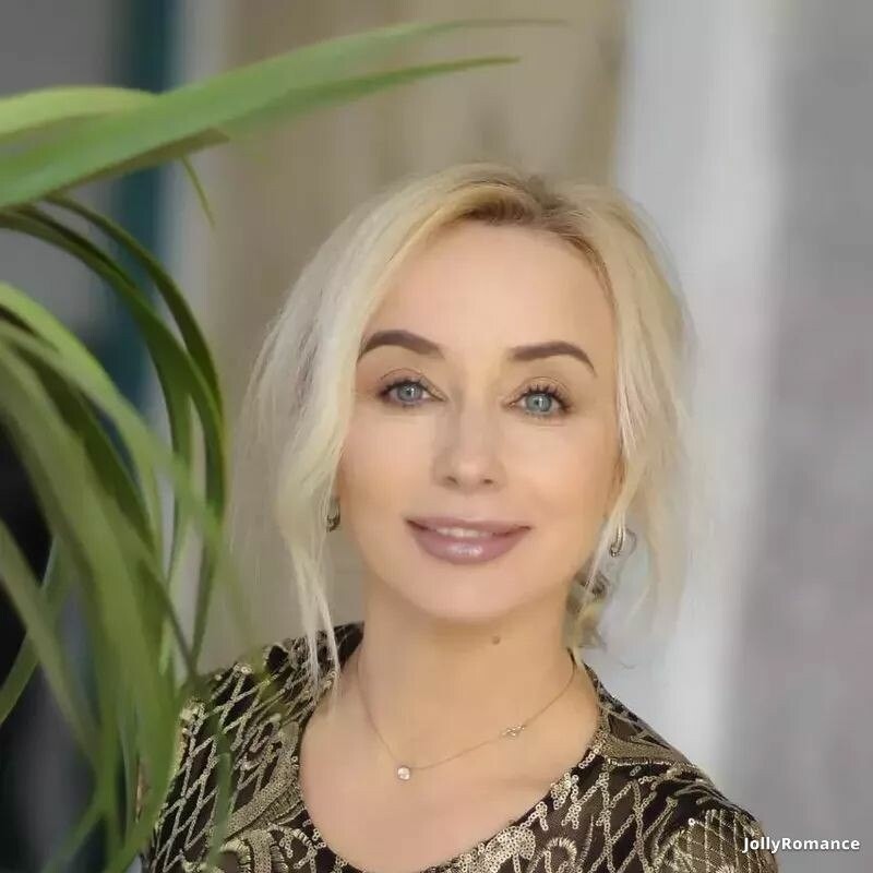 Svetlana Profile image 3